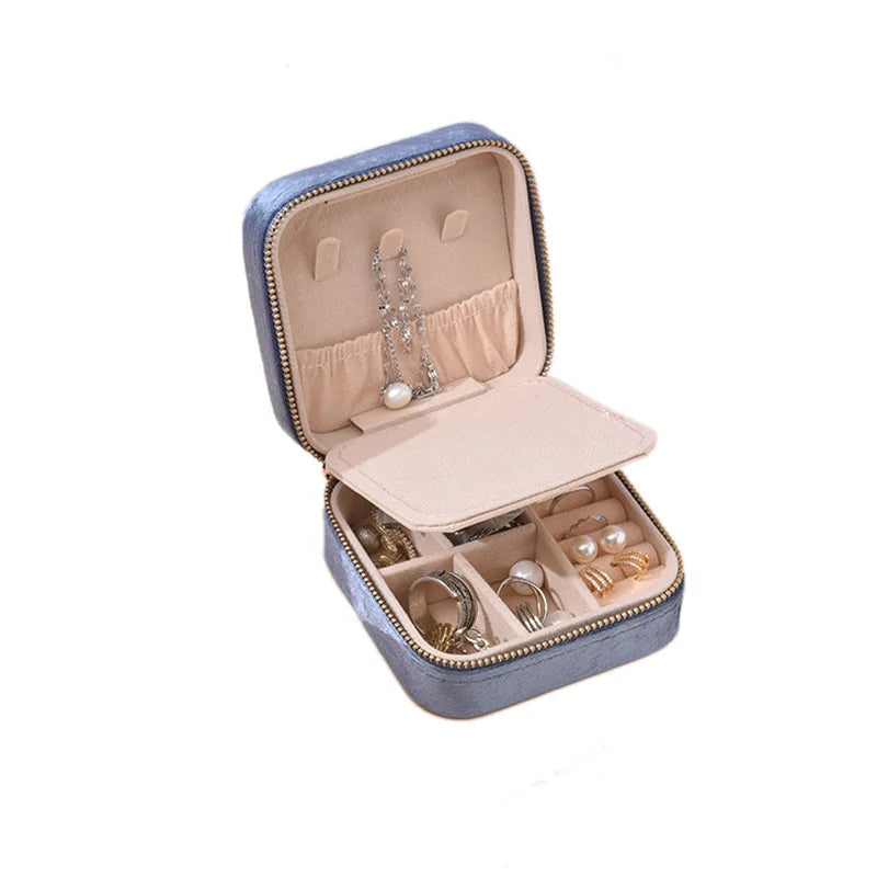 S40520396e37d4dd49b6c4a25038232b3E